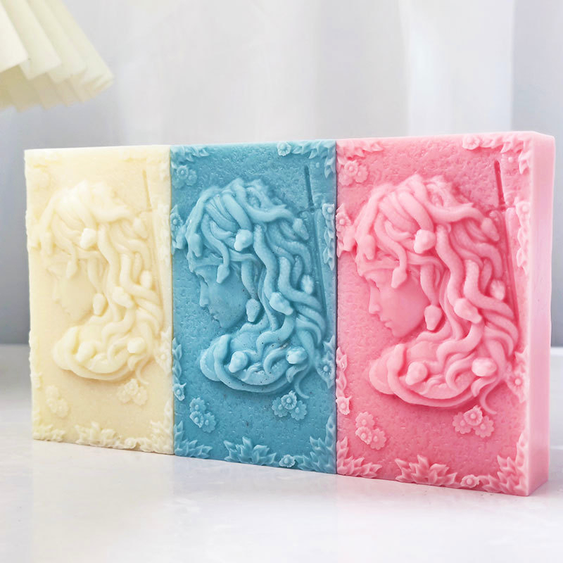 Flower Goddess Silicone Soap M - Candle. Queen incelemesi ve fiyatı